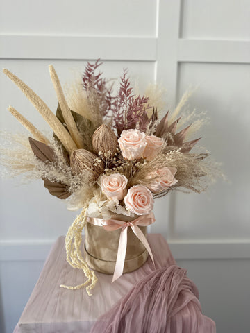 Preserved Roses Hat Box
