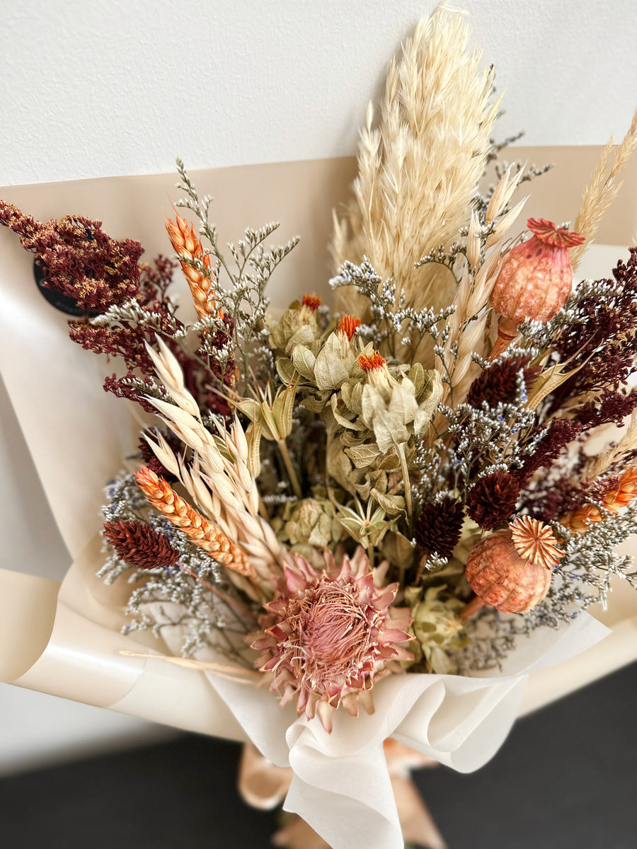 Autumn Charm - Dried Flowers Bouquet