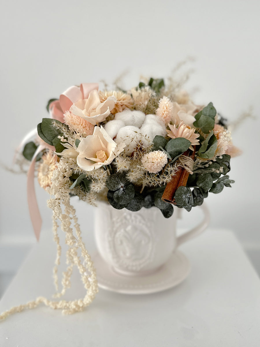 Tea Cup Flowers - Dried Flowers Arrangement