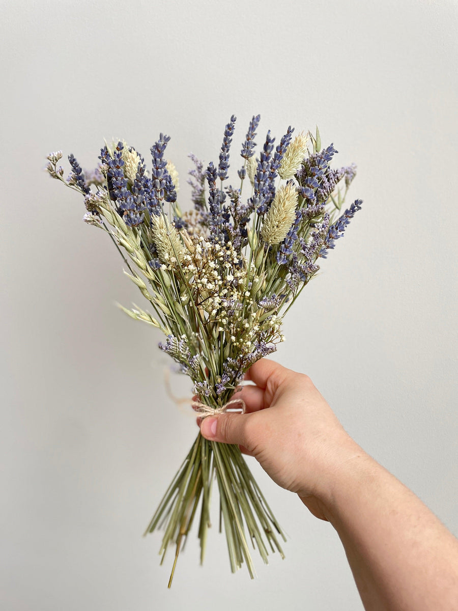 Lavender Rustic Bouquet - Artofflowers